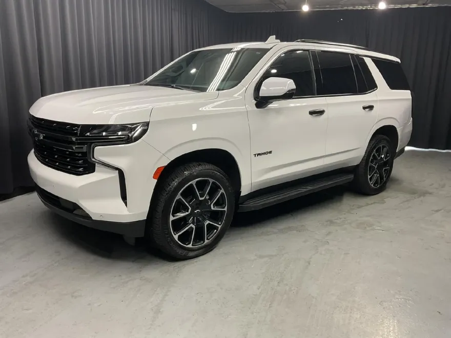 2022 Chevrolet Tahoe RST photo 1
