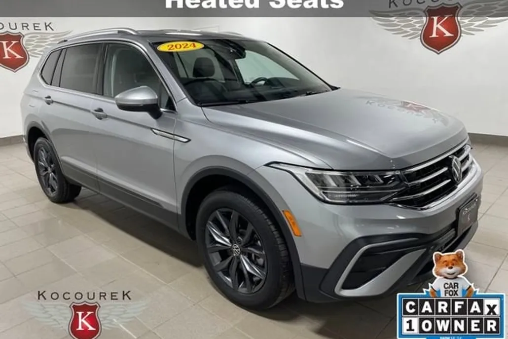 2024 Volkswagen Tiguan SE Wolfsburg Edition photo 1