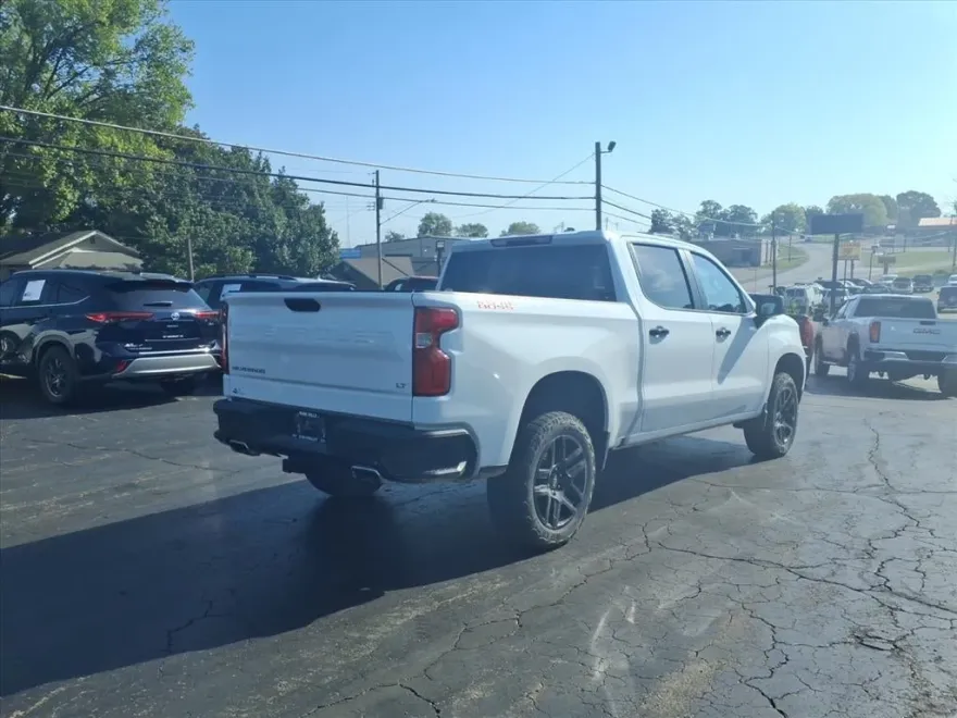 2023 Chevrolet Silverado 1500 LT Trail Boss photo 1