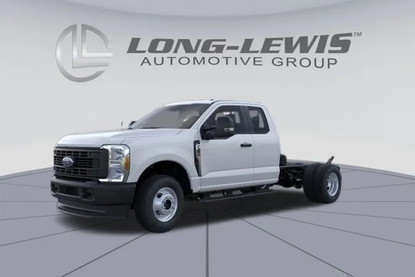 2026 Ford F-350 photo 1