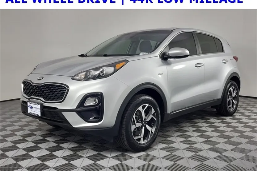 2022 Kia Sportage LX photo 1