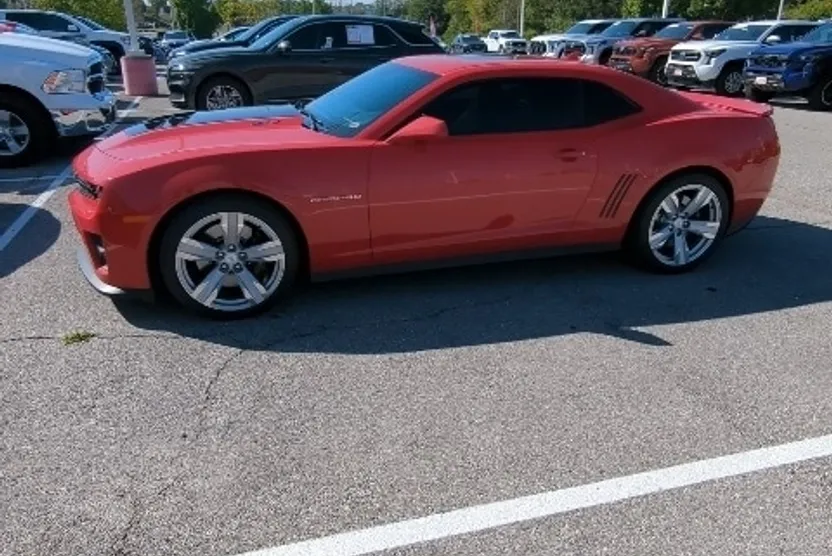 2013 Chevrolet Camaro ZL1 photo 1