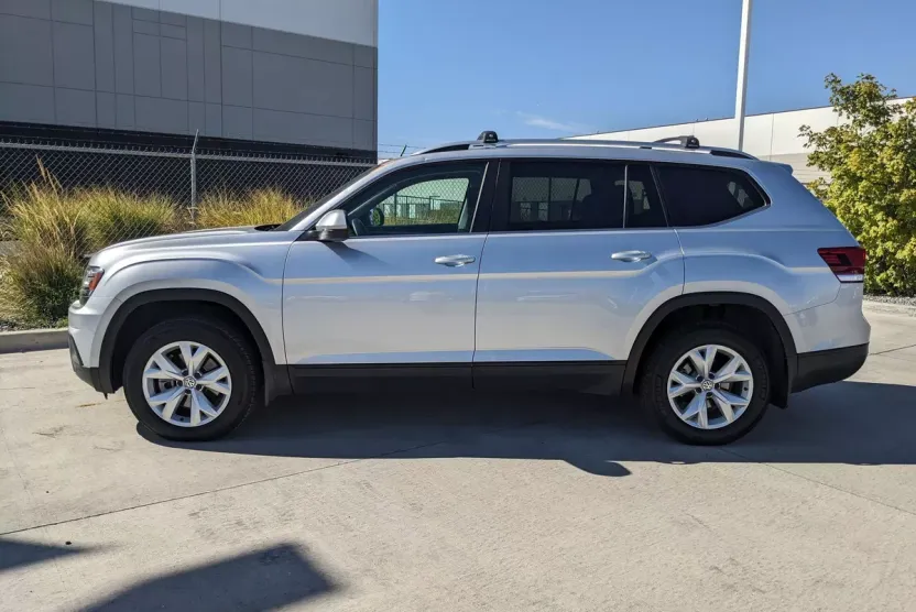 2019 Volkswagen Atlas V6 SE Technology photo 1