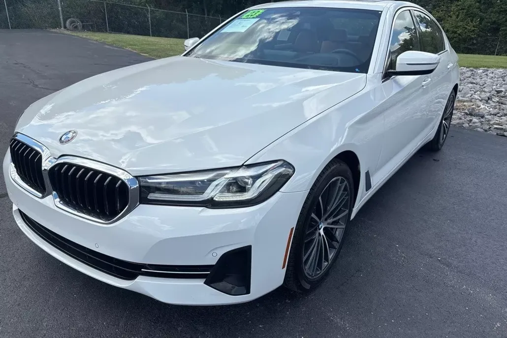 2023 Bmw 540i photo 1