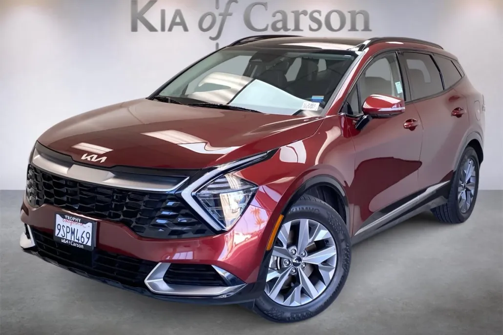 2025 Kia Sportage SX photo 1