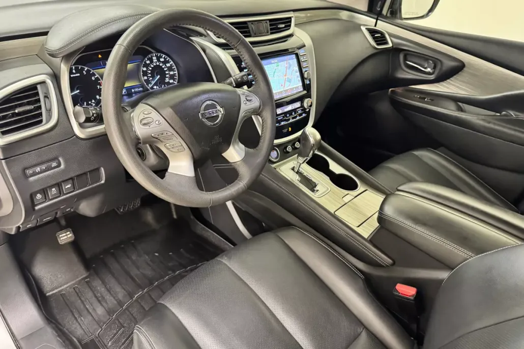 2017 Nissan Murano Platinum photo 1