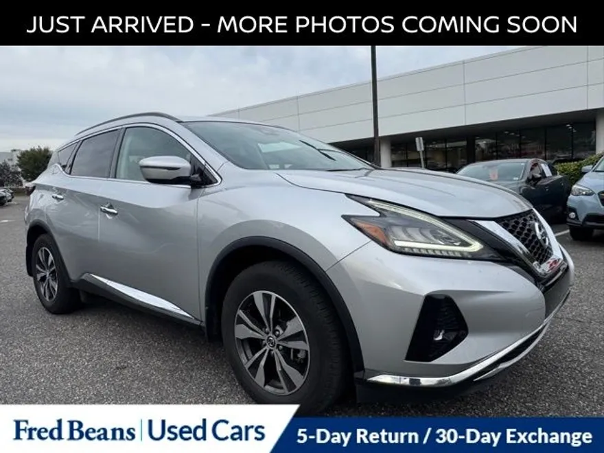 2022 Nissan Murano SV photo 1