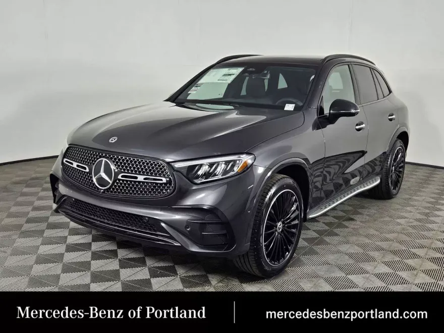 2025 Mercedes Benz GLC 300 4MATIC photo 1