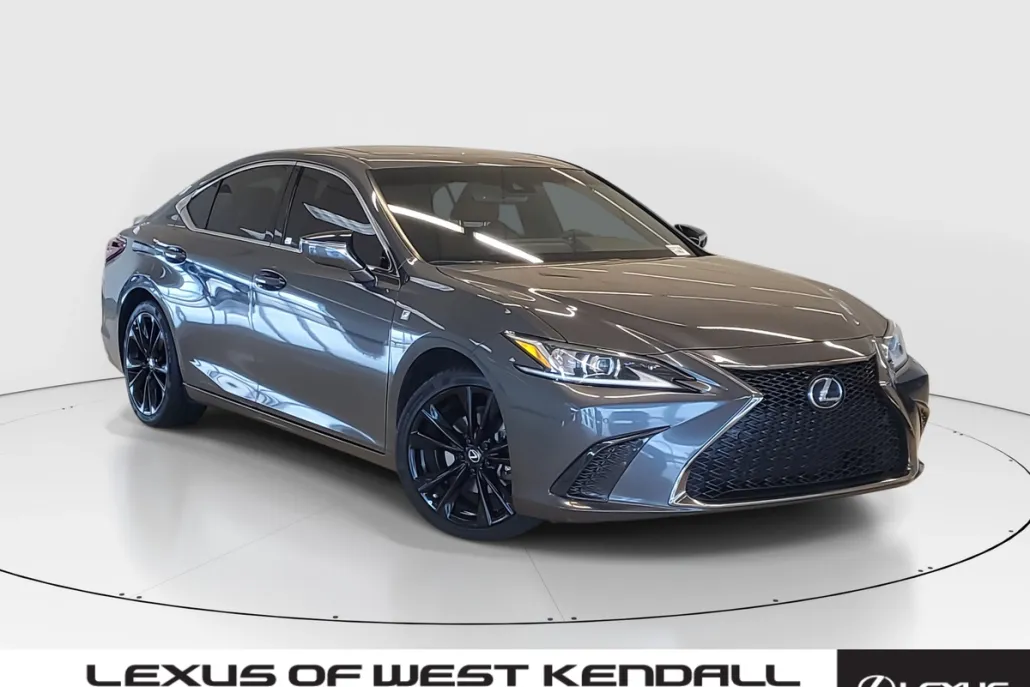 2022 Lexus ES 350 F SPORT photo 1