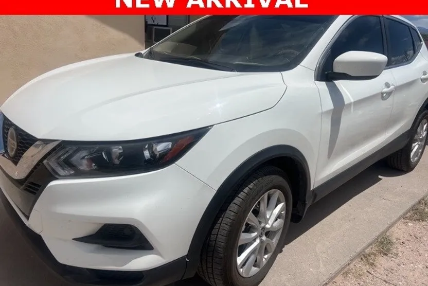 2021 Nissan Rogue Sport S photo 1