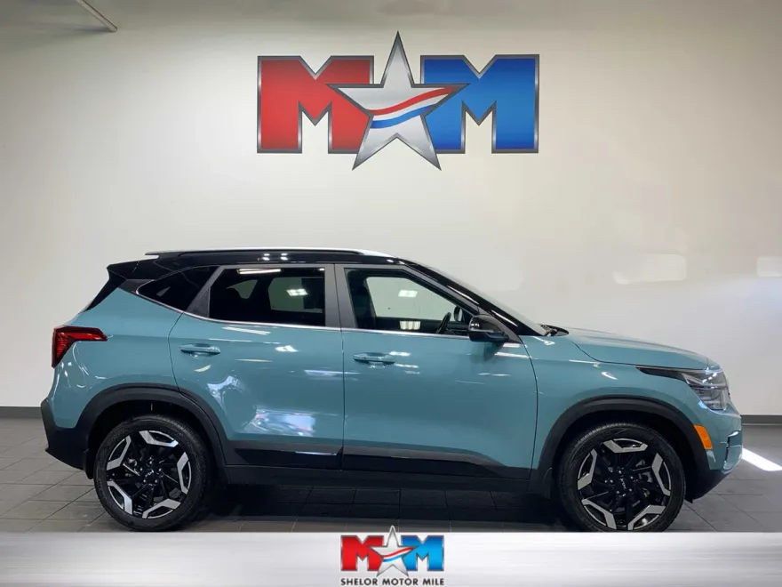 2024 Kia Seltos SX photo 1