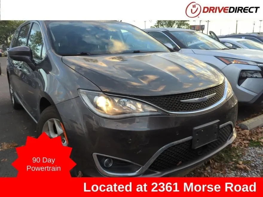 2018 Chrysler Pacifica Touring Plus photo 1