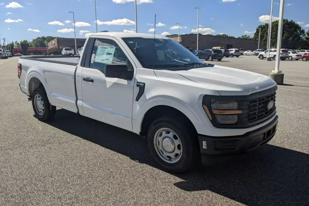 2025 Ford F-150 XL photo 1