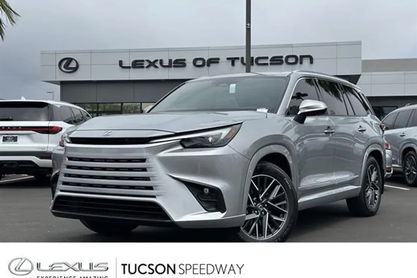 2026 Lexus TX 500h F SPORT Performance Premium photo 5