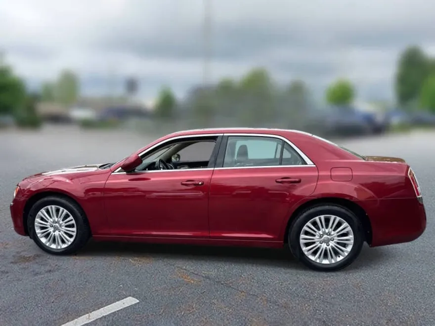 2014 Chrysler 300 Base photo 1