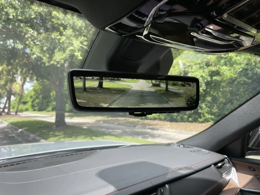 2023 Jeep Grand Cherokee L Summit photo 1