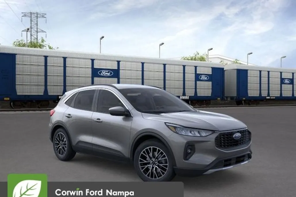 2025 Ford Escape Base photo 1