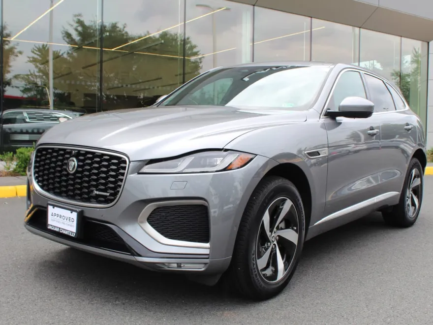 2025 Jaguar F-PACE P250 R-Dynamic S photo 1