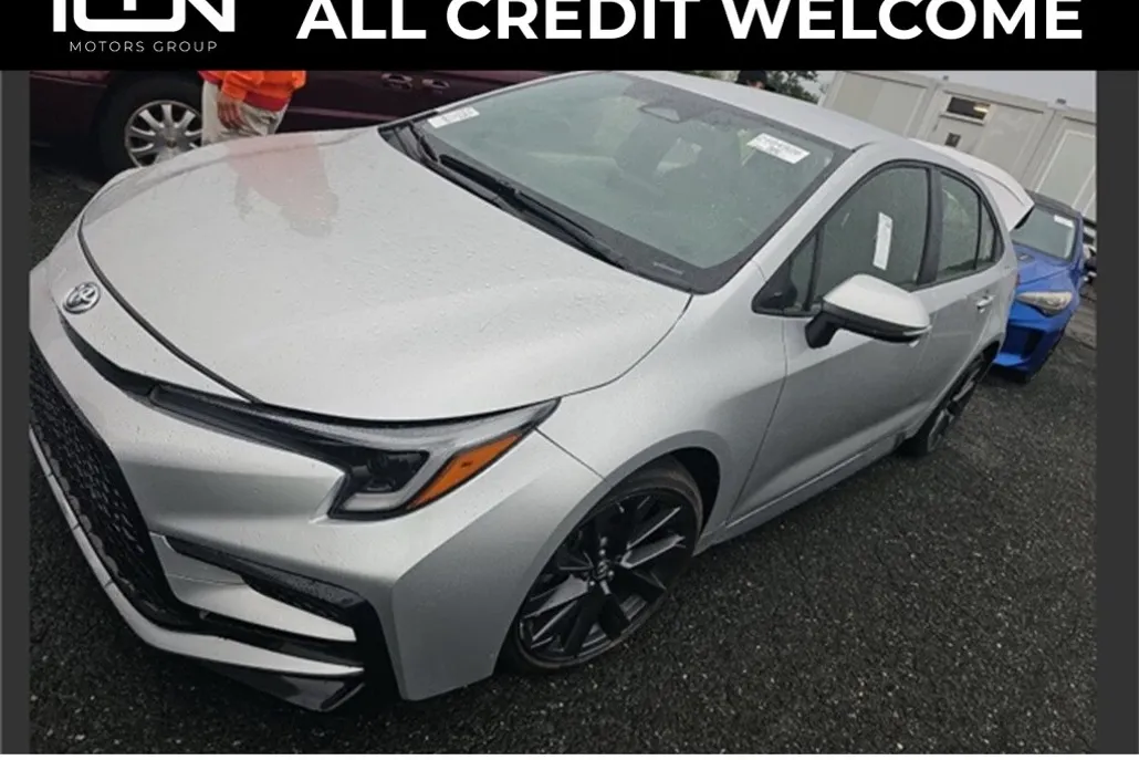 2024 Toyota Corolla SE photo 1