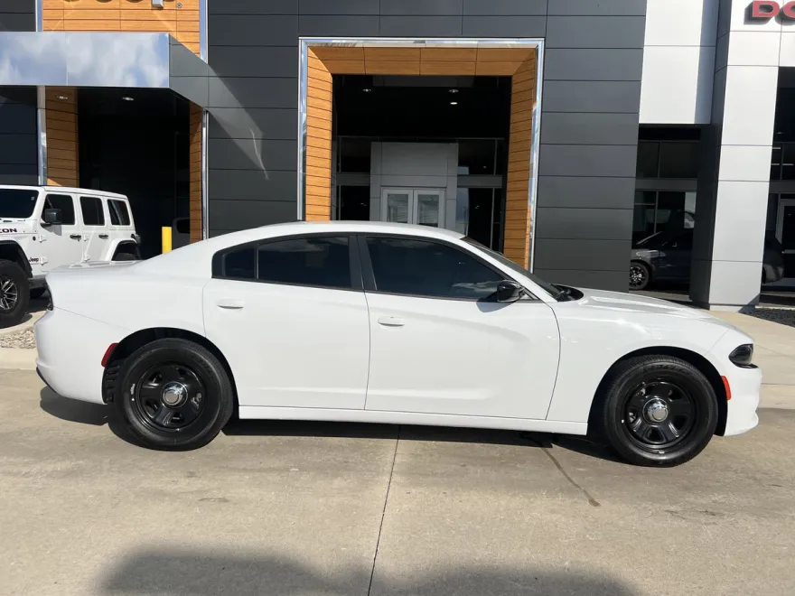 2023 Dodge Charger photo 1