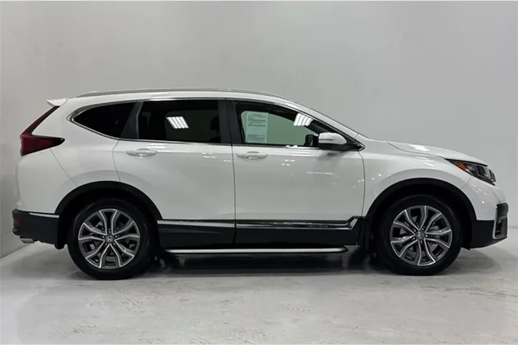 2022 Honda CR-V Touring photo 1