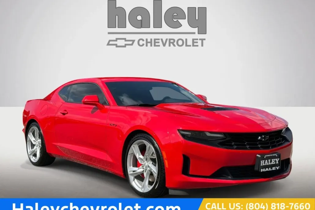 2023 Chevrolet Camaro LT1 photo 1