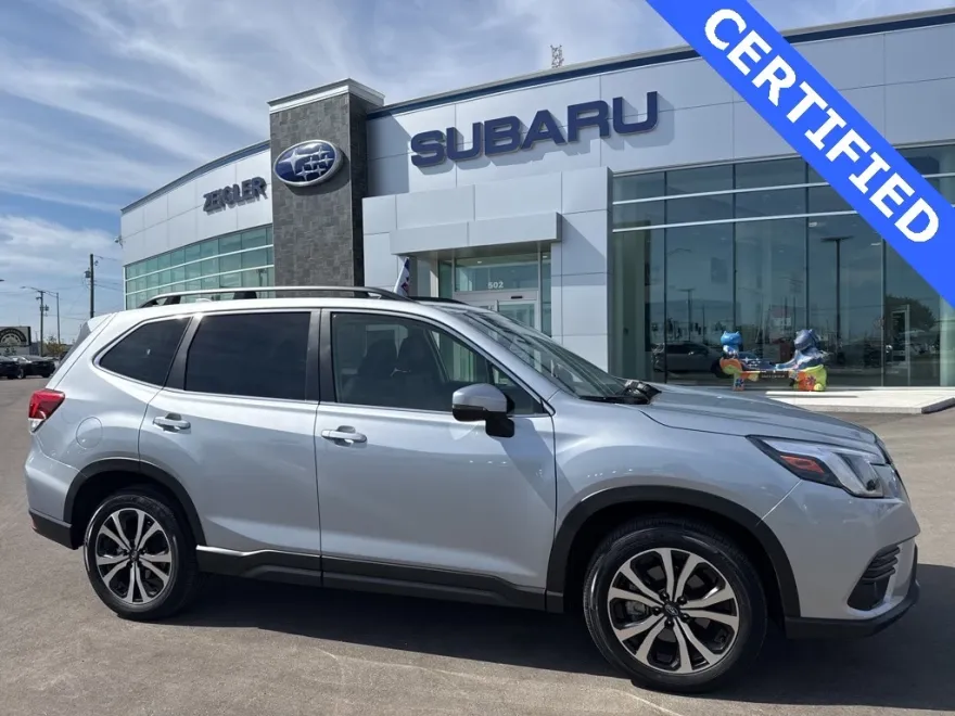 2023 Subaru Forester Limited photo 1