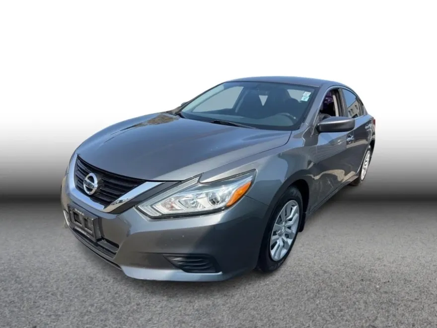2018 Nissan Altima 2.5 photo 1