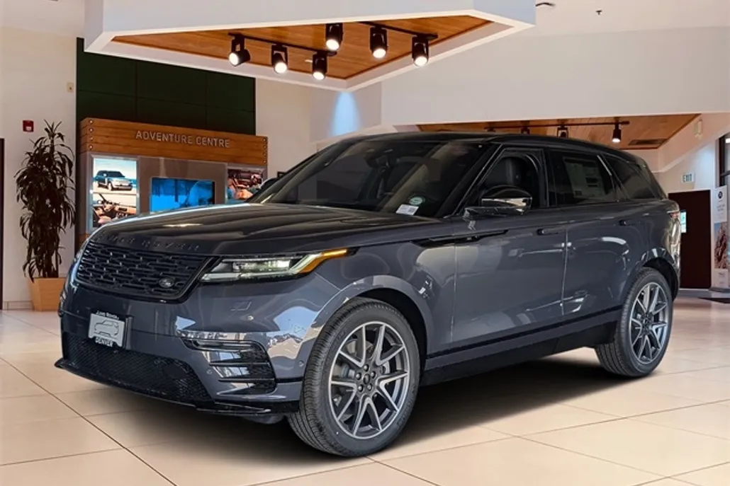2026 Land Rover Range Rover Velar SE photo 1