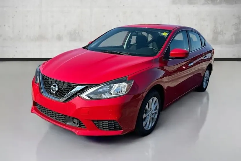 2018 Nissan Sentra SV photo 1