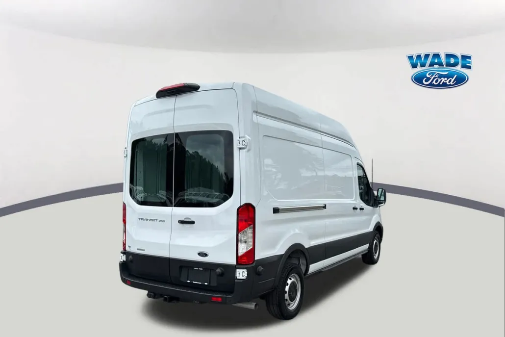 2023 Ford Transit Cargo Van photo 1