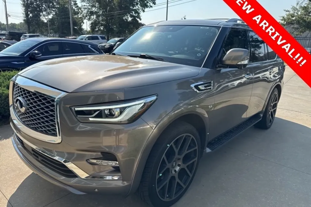 2018 Infiniti QX80 Base photo 1