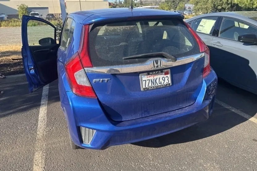 2017 Honda Fit EX photo 1