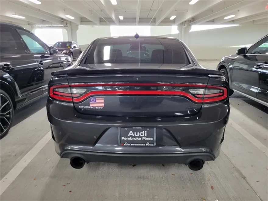2019 Dodge Charger GT photo 1