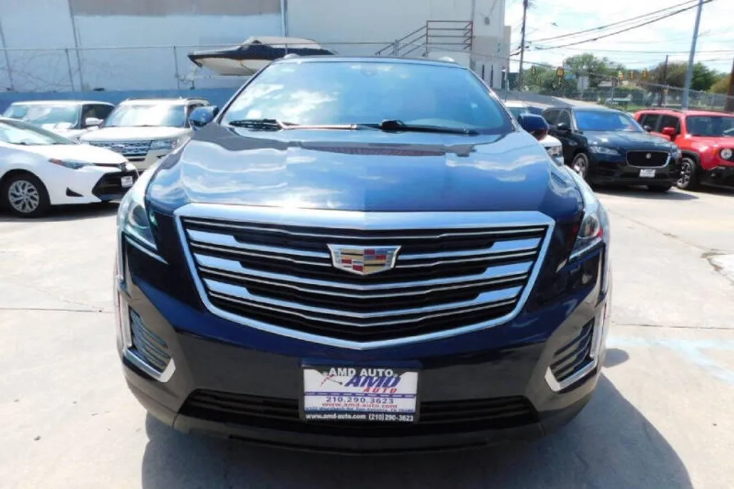 2017 Cadillac XT5 Base photo 1