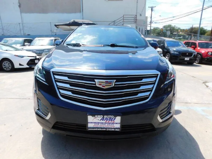 2017 Cadillac XT5 Base photo 1