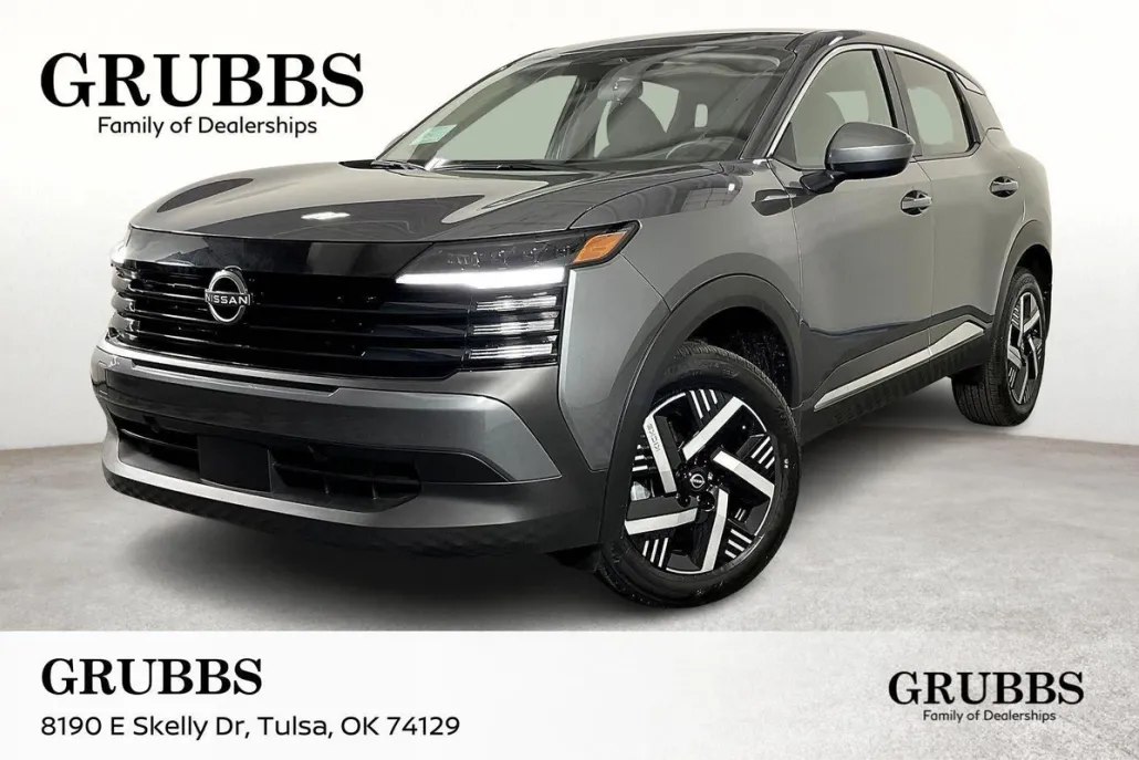 2025 Nissan Kicks SV photo 1