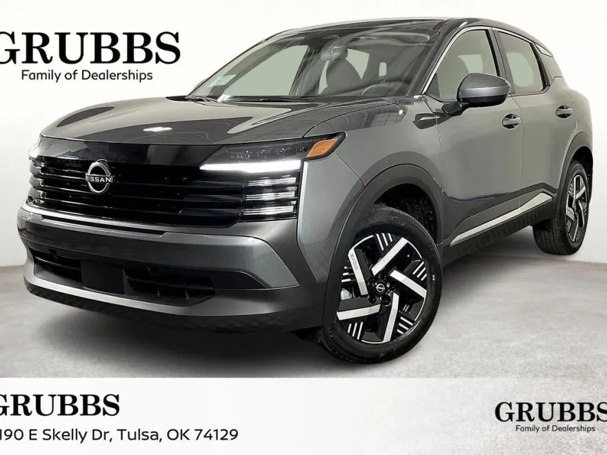 2025 Nissan Kicks SV photo 1