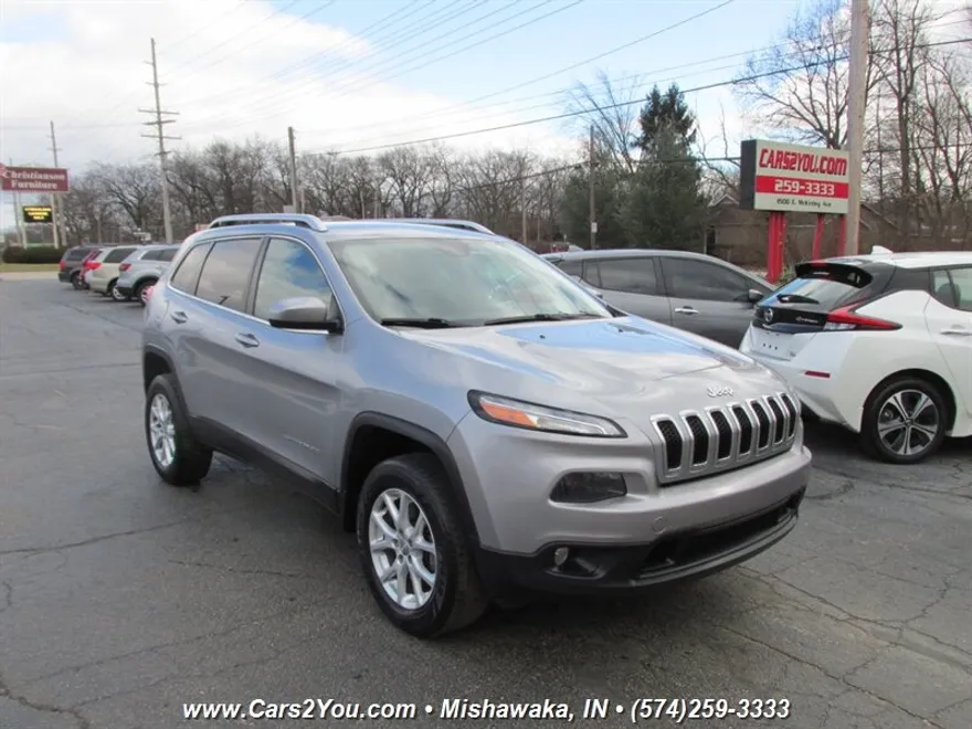 2014 Jeep Cherokee Latitude photo 1