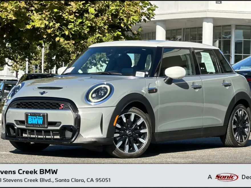 2022 Mini Cooper 4 Door Hardtop S photo 1