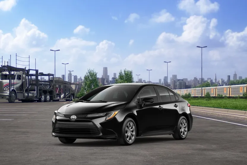 2025 Toyota Corolla LE photo 1