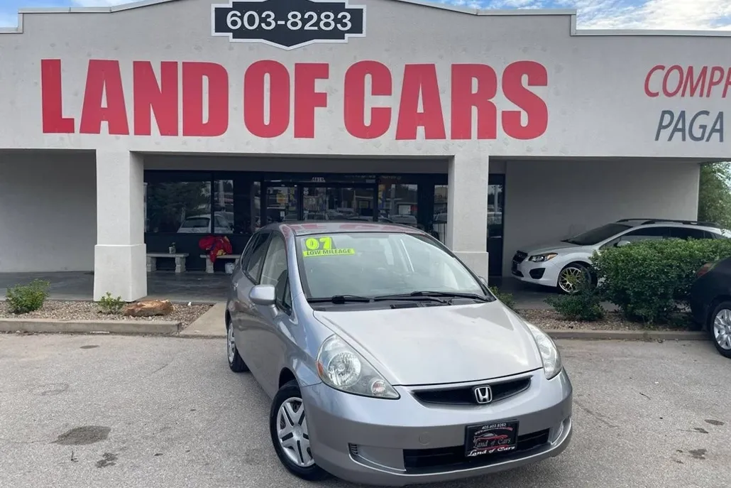 2007 Honda Fit photo 1