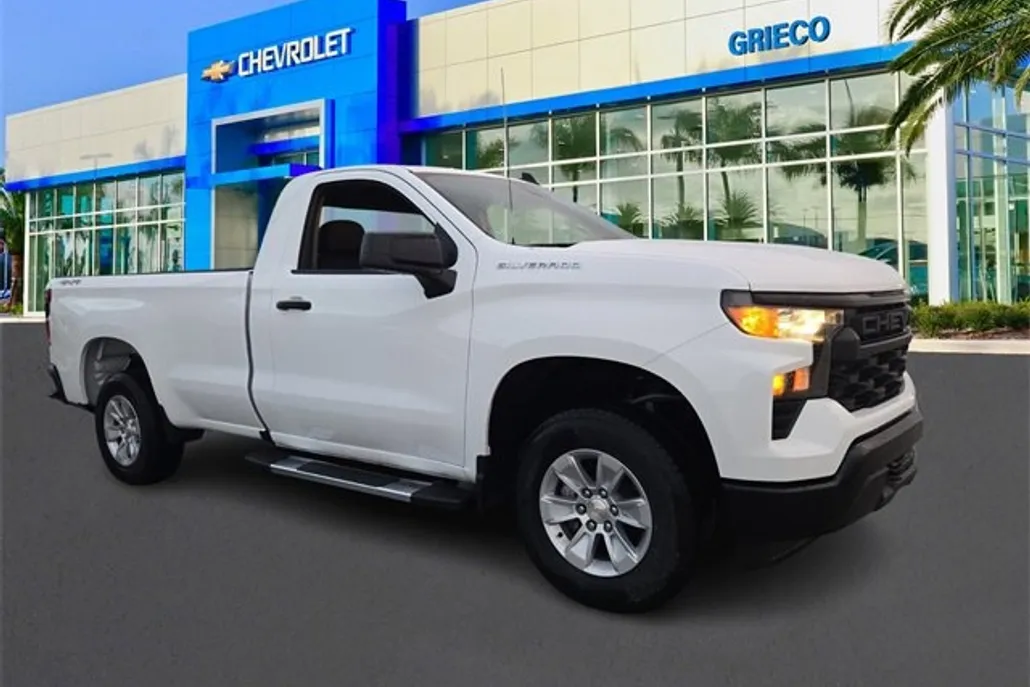 2025 Chevrolet Silverado 1500 photo 1