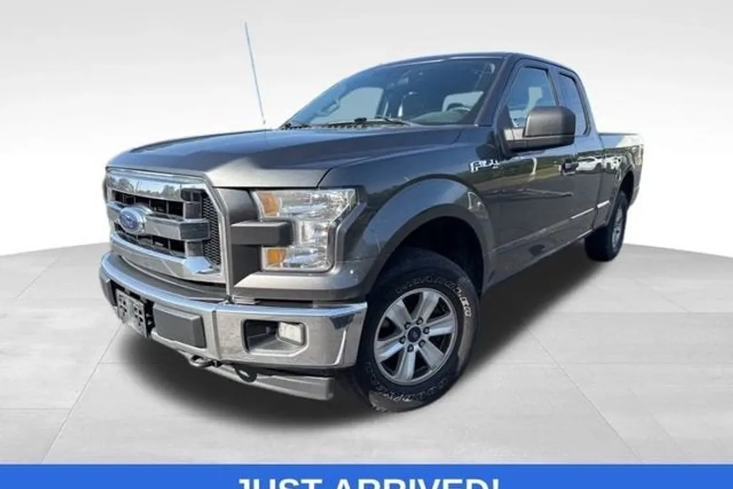 2017 Ford F-150 XLT photo 1