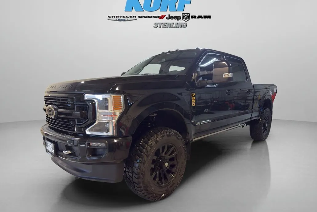 2022 Ford F-350 Limited photo 1