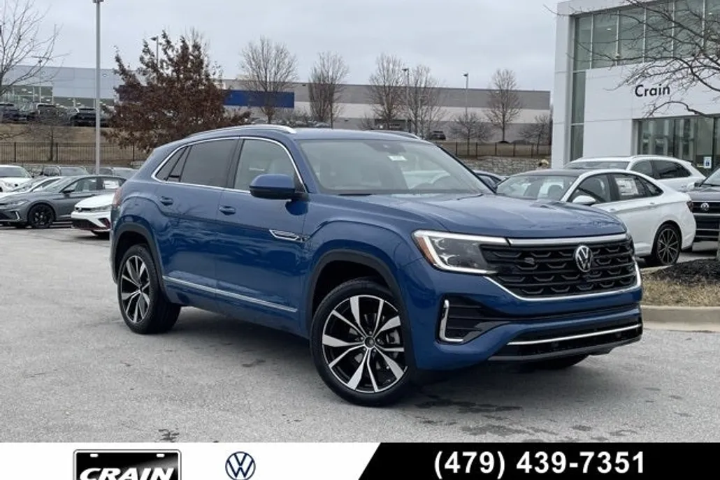 2025 Volkswagen Atlas Cross Sport SEL Premium R-Line photo 1