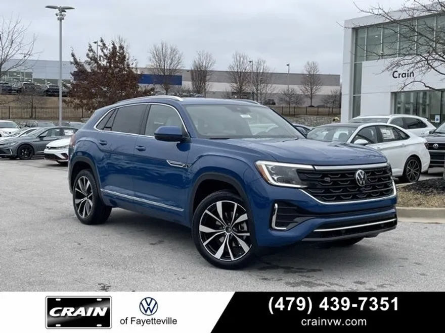 2025 Volkswagen Atlas Cross Sport SEL Premium R-Line photo 1