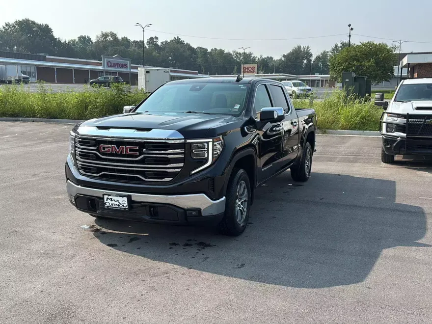 2024 Gmc Sierra 1500 SLT photo 1