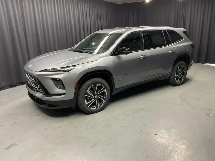 2026 Buick Enclave Sport Touring photo 1