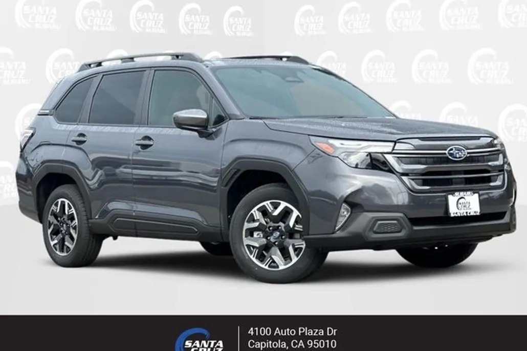 2025 Subaru Forester Premium photo 1
